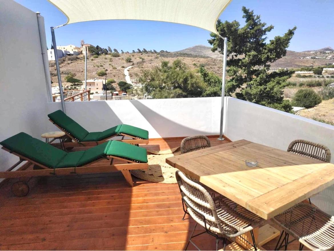 Syros Village Suites Vári Exterior foto